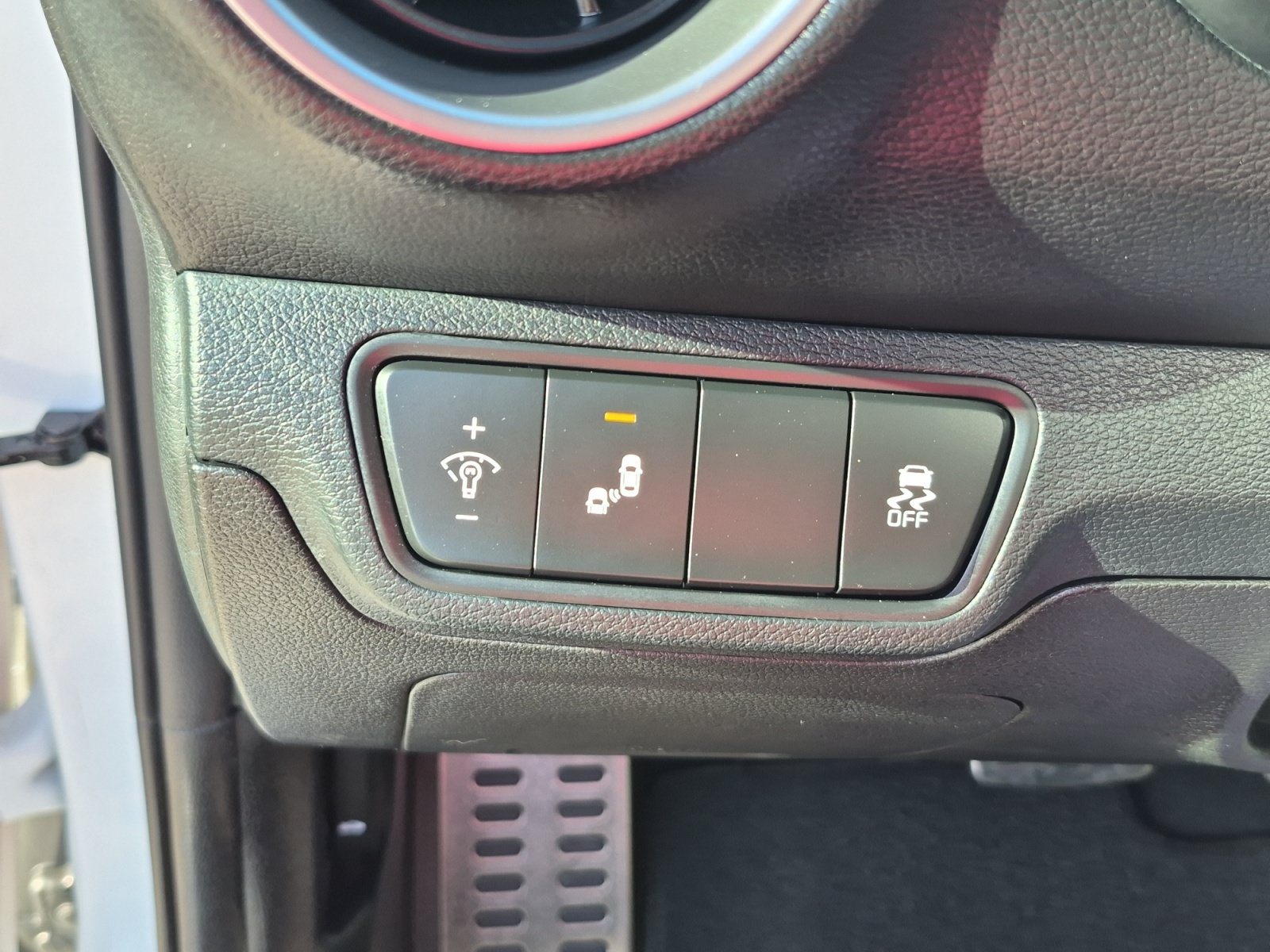 Used 2023 Kia Forte GT w/ GT2 Package FWD image 27