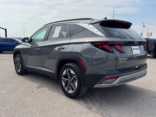 Used 2025 Hyundai Tucson SEL FWD image 4