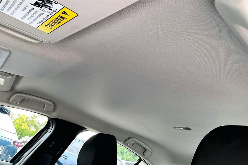 Certified 2025 MAZDA MAZDA3 s FWD image 12