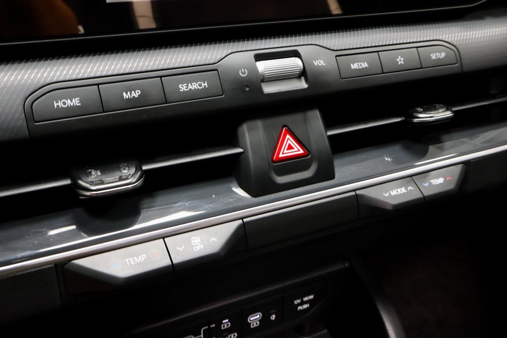 Used 2026 Kia K4 GT-Line w/ GT-Line Premium Package FWD image 32