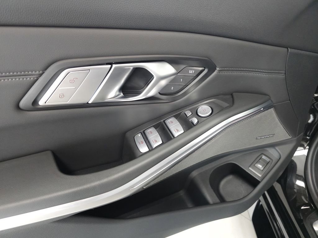 Used 2026 BMW M3 Competition AWD/4WD image 6