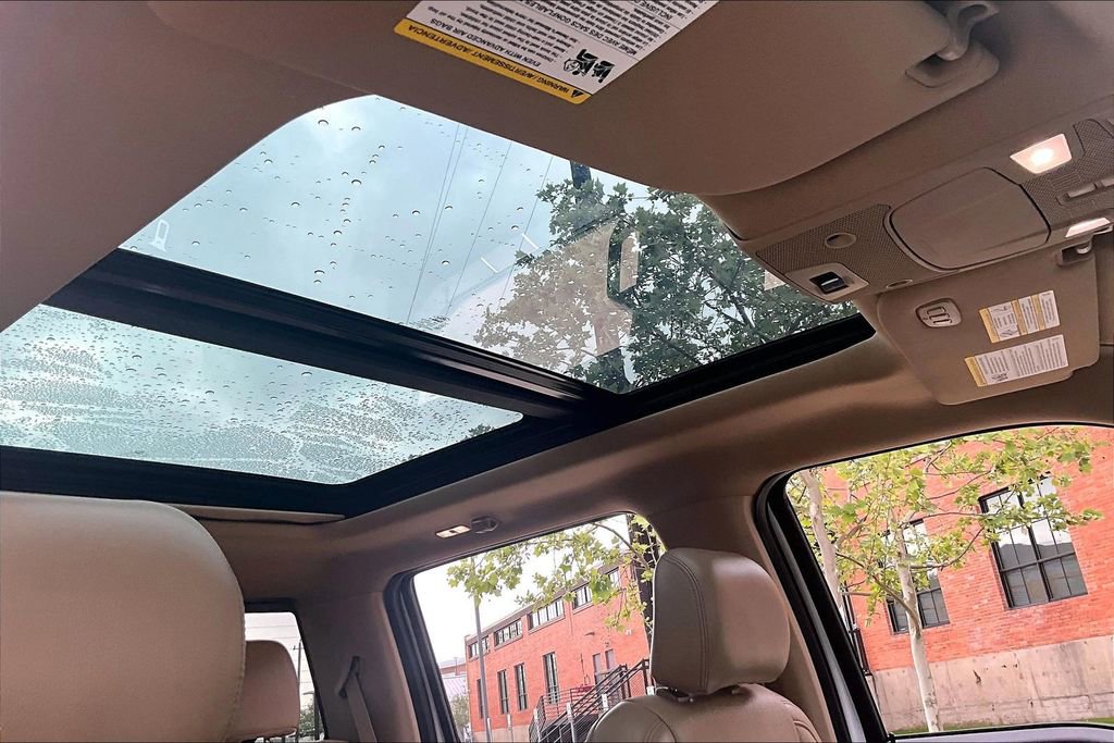 Used 2016 Ford F150 Lariat w/ Equipment Group 502A Luxury image 22