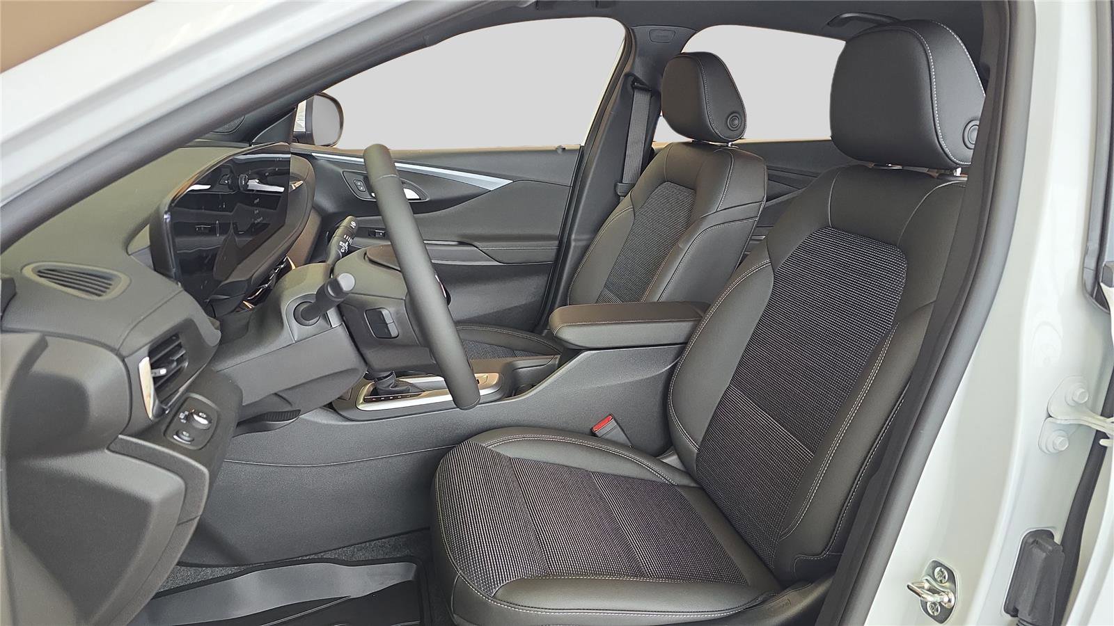 New 2026 Buick Envista Preferred w/ Convenience I Package image 11