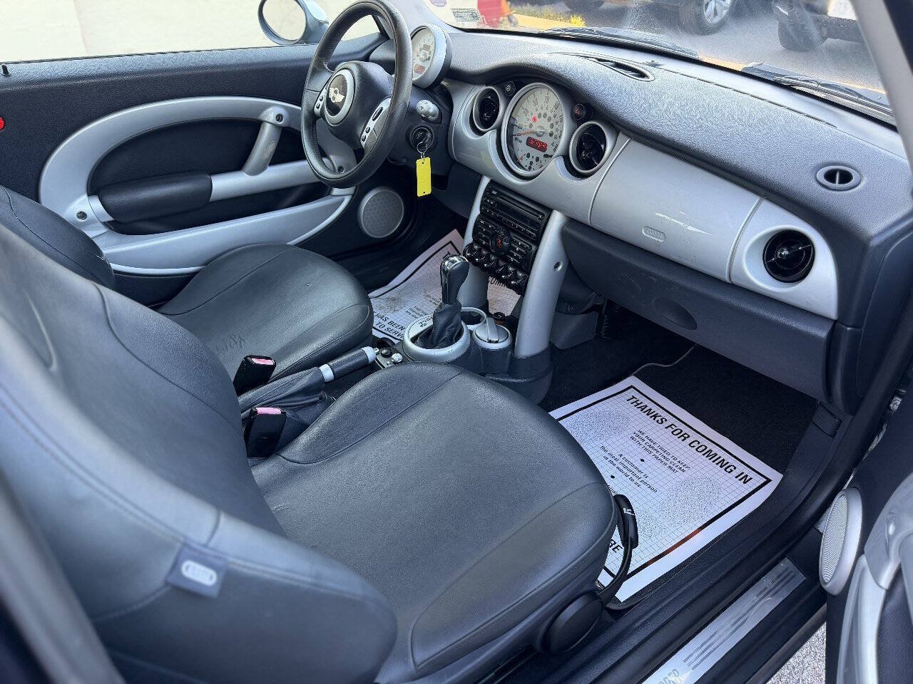Used 2002 MINI Cooper Hardtop FWD image 8