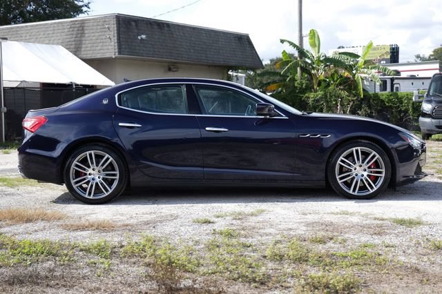 Used 2016 Maserati Ghibli S Q4 AWD/4WD image 16