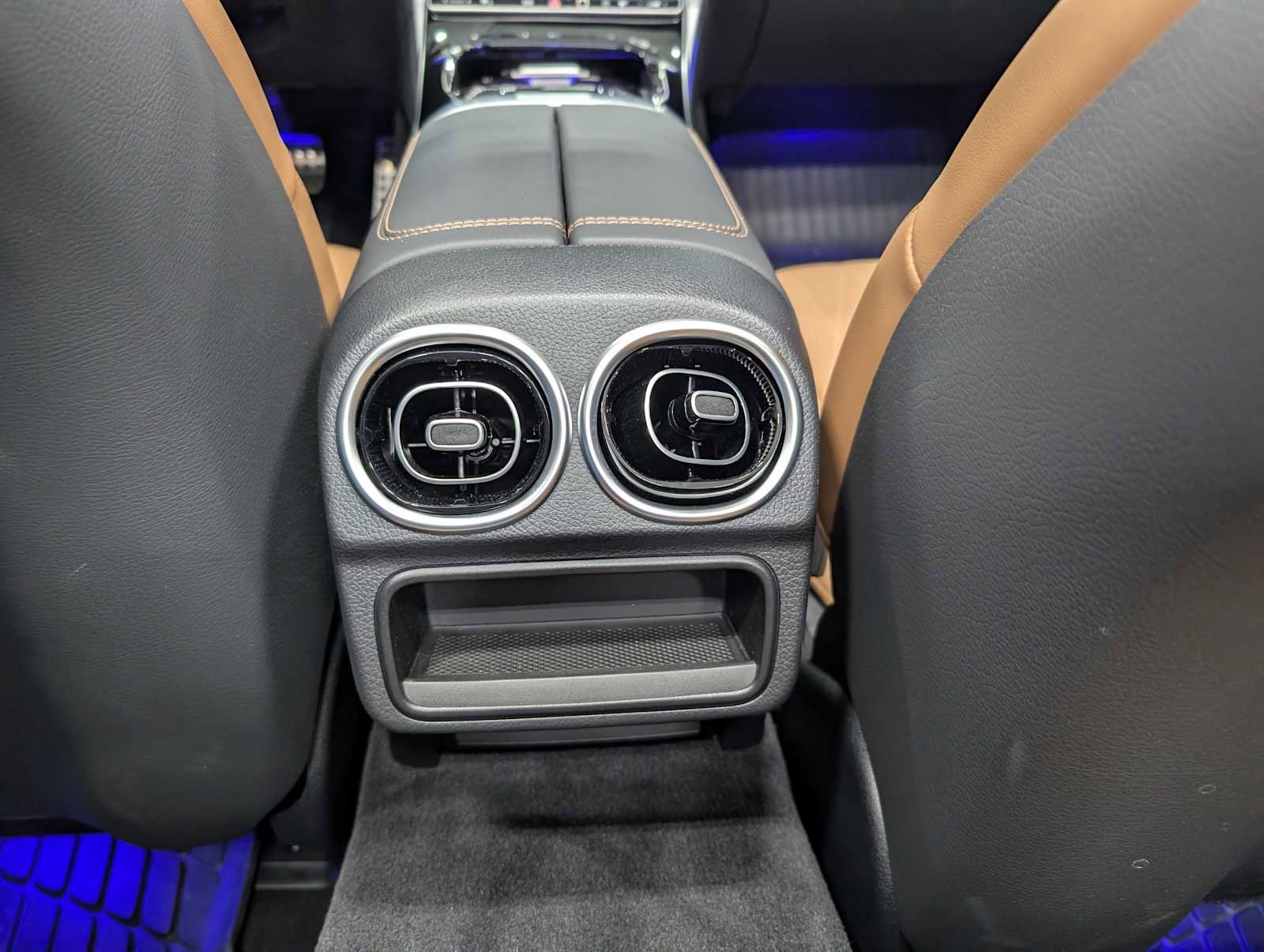 Certified 2026 Mercedes-Benz CLE 450 4MATIC Cabriolet image 23