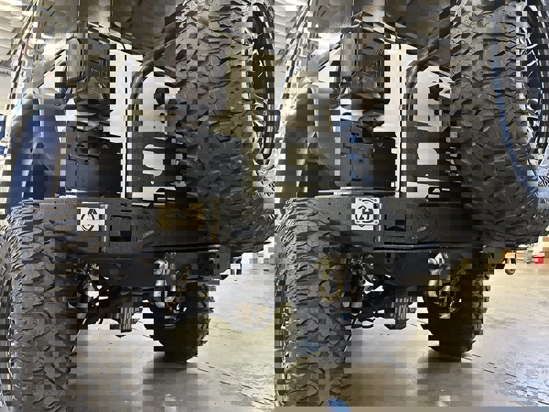 Used 2015 Jeep Wrangler Unlimited Rubicon w/ Connectivity Group image 37