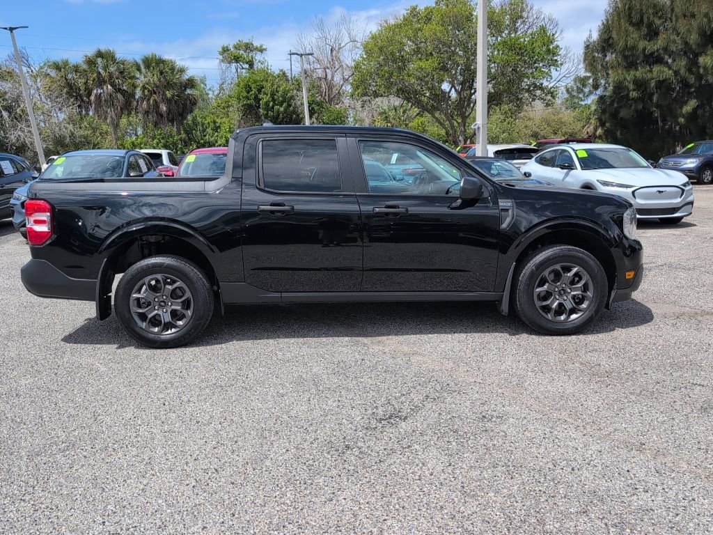 Certified 2024 Ford Maverick XLT image 2