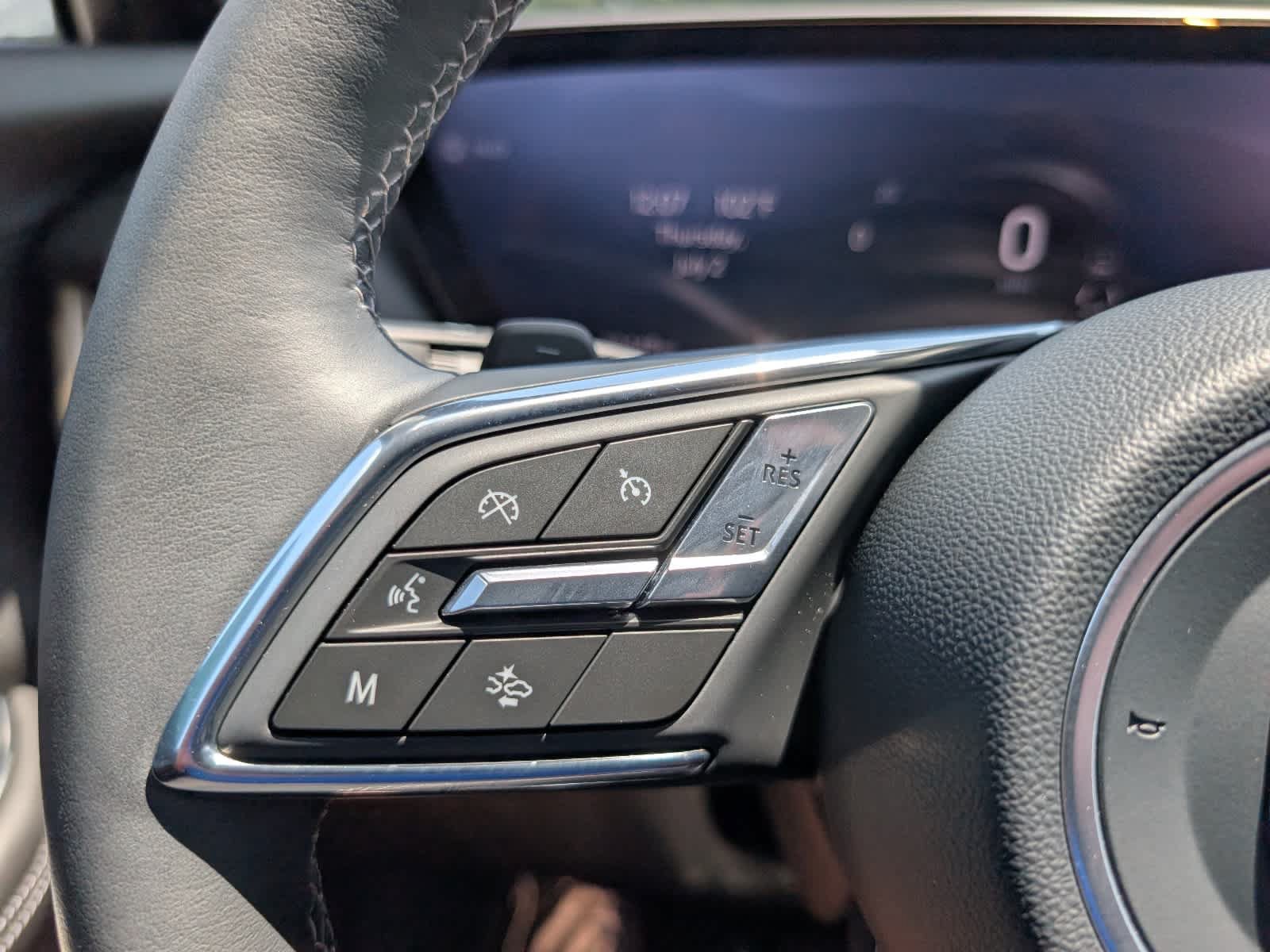 Certified 2025 Buick Envision Avenir AWD/4WD image 25