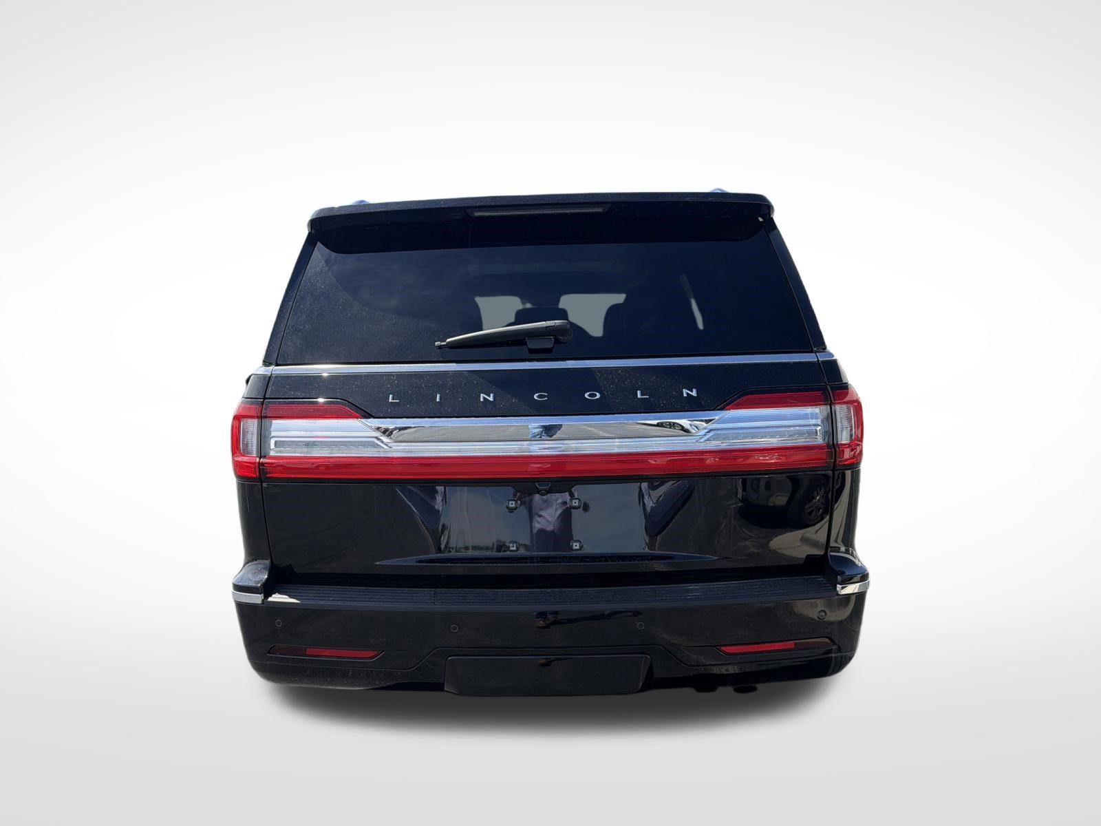 Used 2019 Lincoln Navigator Reserve AWD/4WD image 14