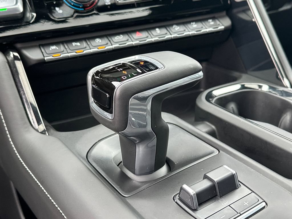 Used 2025 GMC Sierra 1500 AT4X image 32