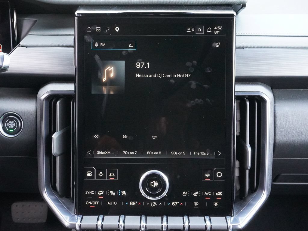 Used 2025 GMC Acadia AT4 w/ Luxury Package AWD/4WD image 54