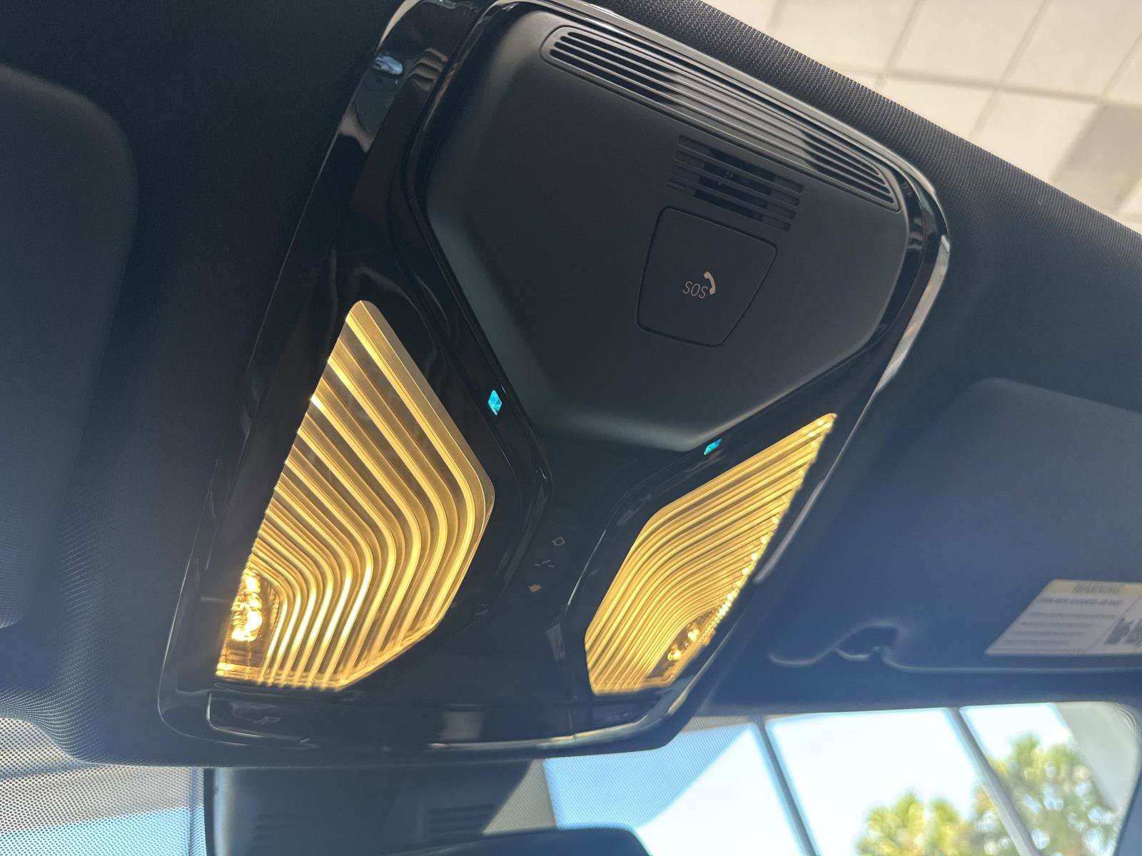 Used 2024 BMW 330e image 30