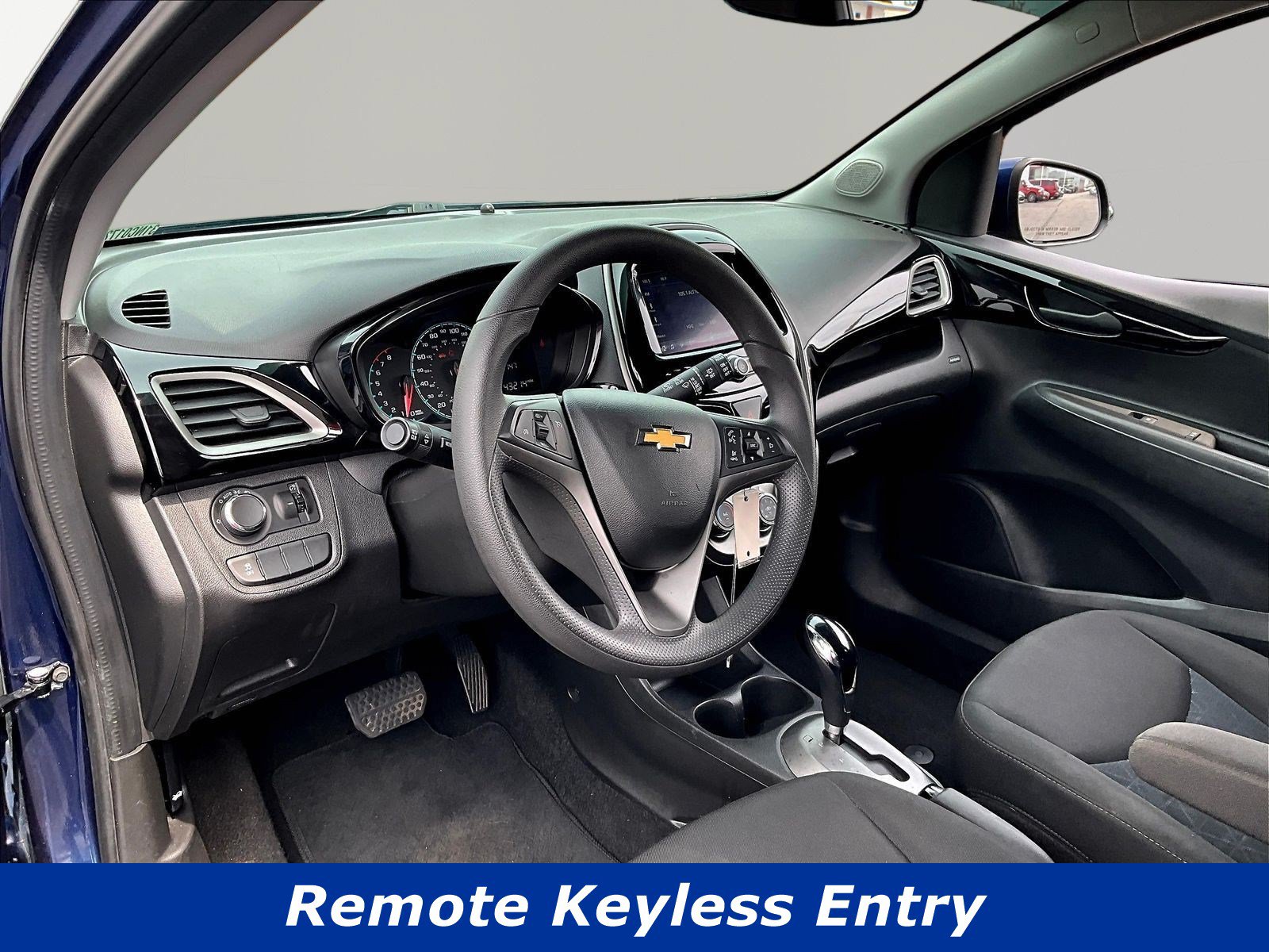 Used 2022 Chevrolet Spark LT FWD image 16