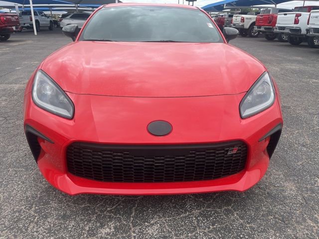 Used 2025 Toyota GR86 Premium RWD image 2