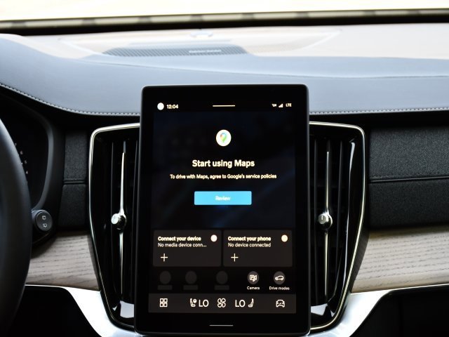 New 2026 Volvo XC90 B6 Plus w/ Protection Package Premier image 29
