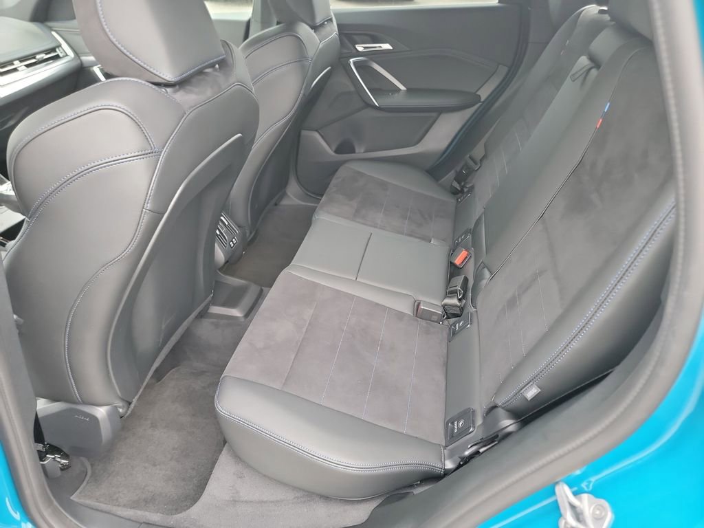 Certified 2025 BMW X1 xDrive28i w/ M Sport Package image 10