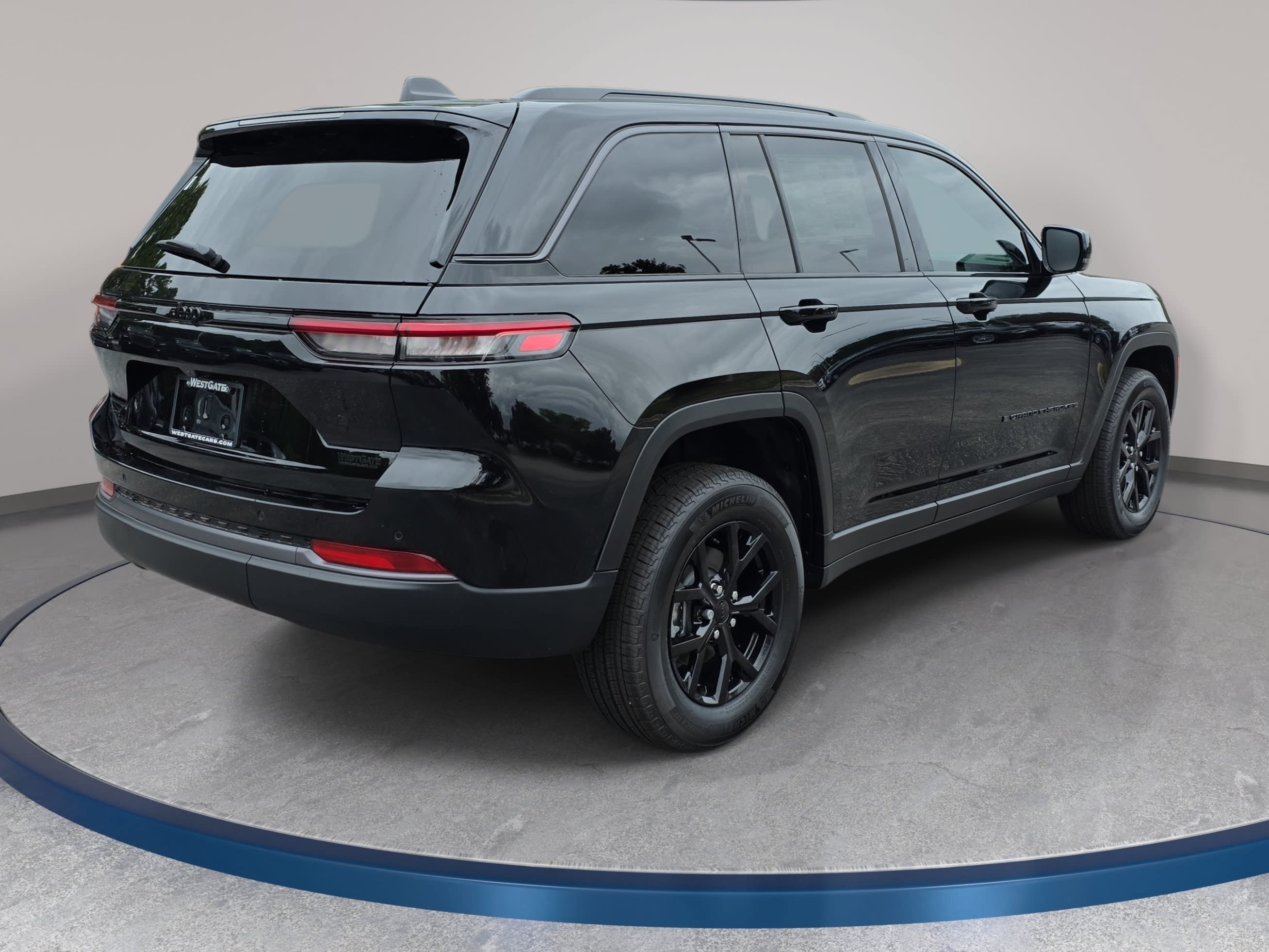 New 2026 Jeep Grand Cherokee Altitude AWD/4WD image 5