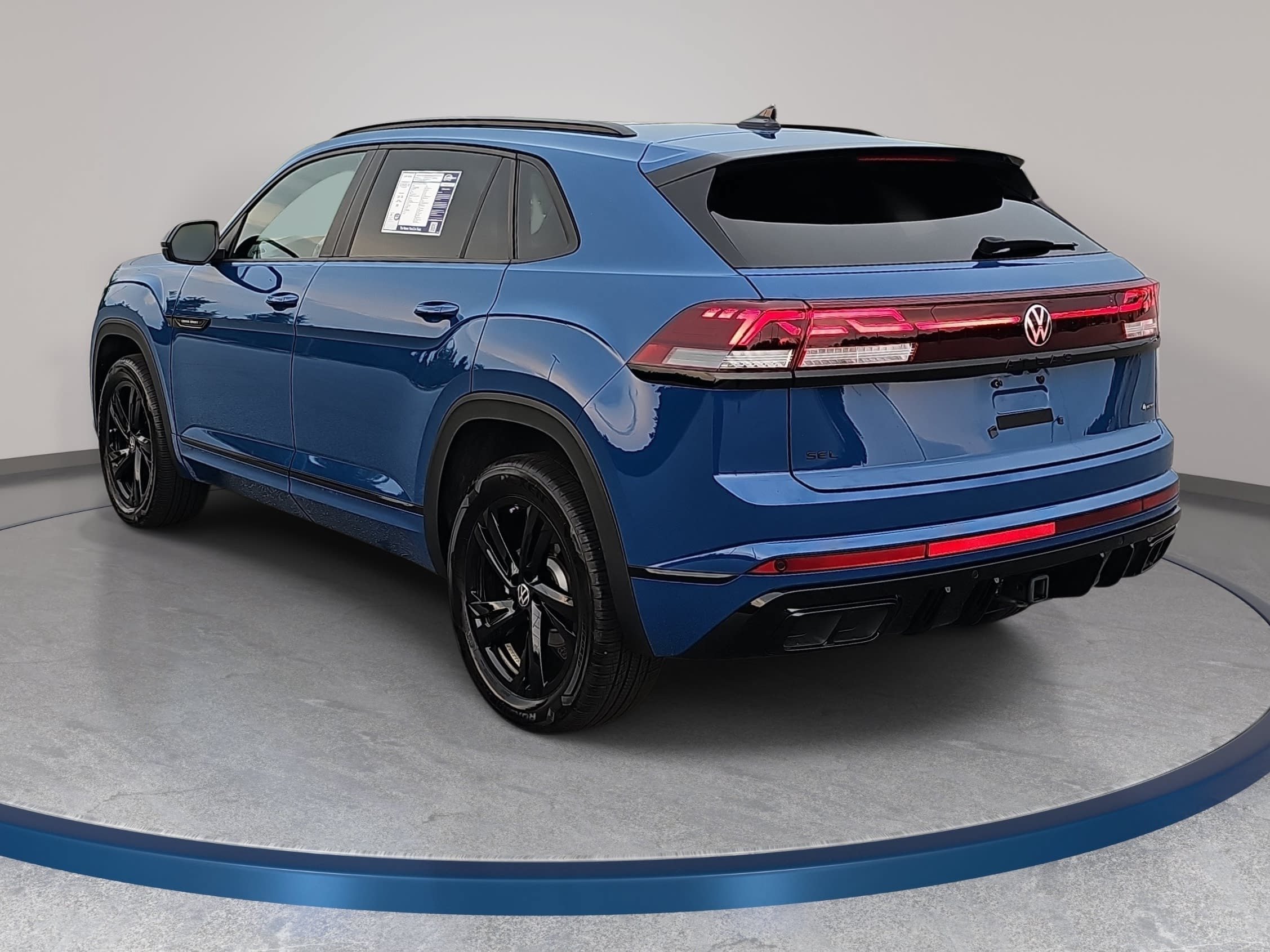 Used 2025 Volkswagen Atlas Cross Sport SEL R-Line AWD/4WD image 7
