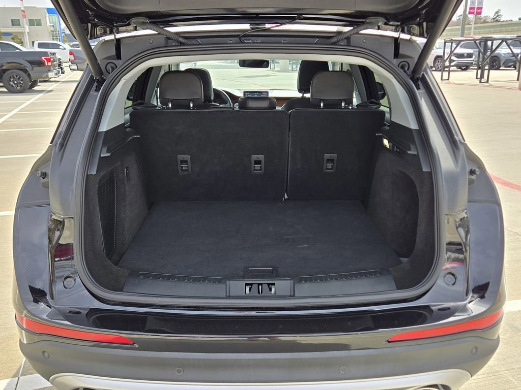 Used 2021 Lincoln Corsair Reserve w/ Elements Package image 12