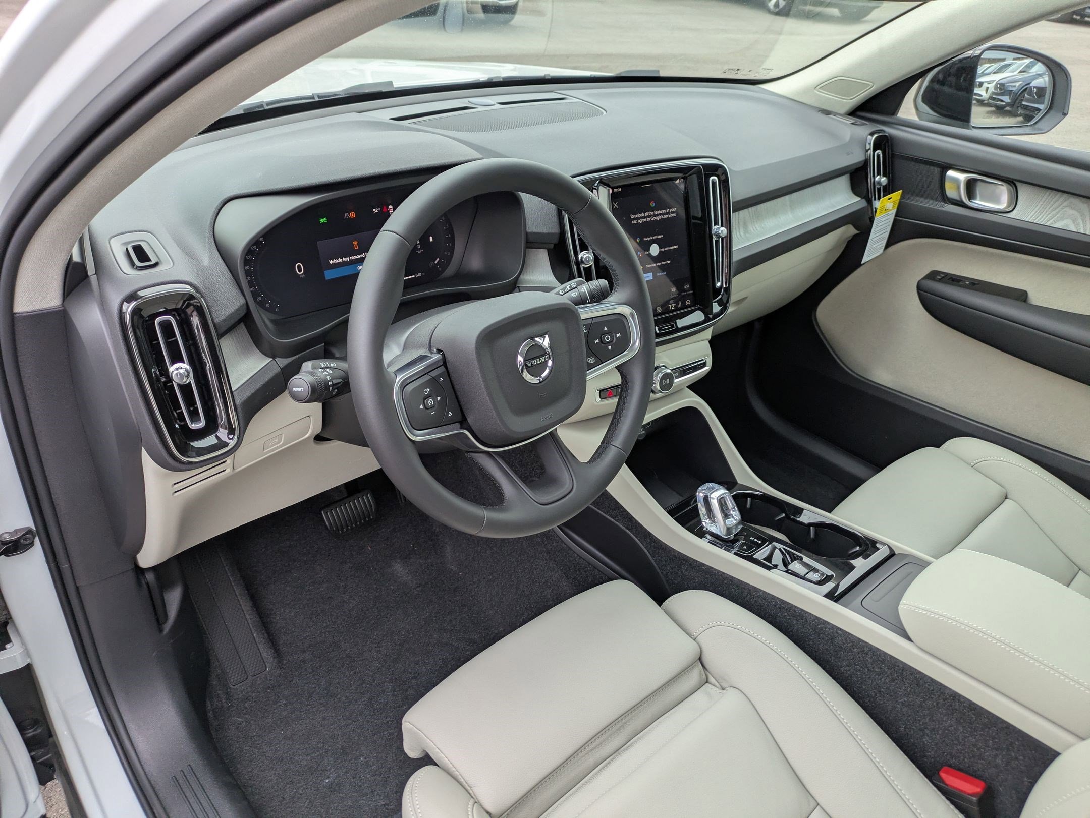 New 2026 Volvo XC40 B5 Plus w/ Protection Package Premier image 12