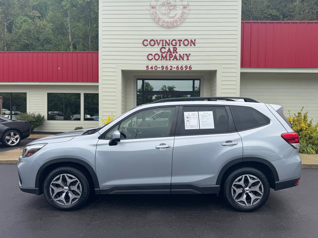 Used 2021 Subaru Forester Premium AWD/4WD image 4