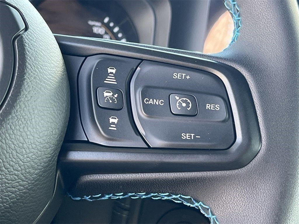 New 2025 Jeep Wrangler Unlimited Rubicon 4xe w/ Technology Group image 14