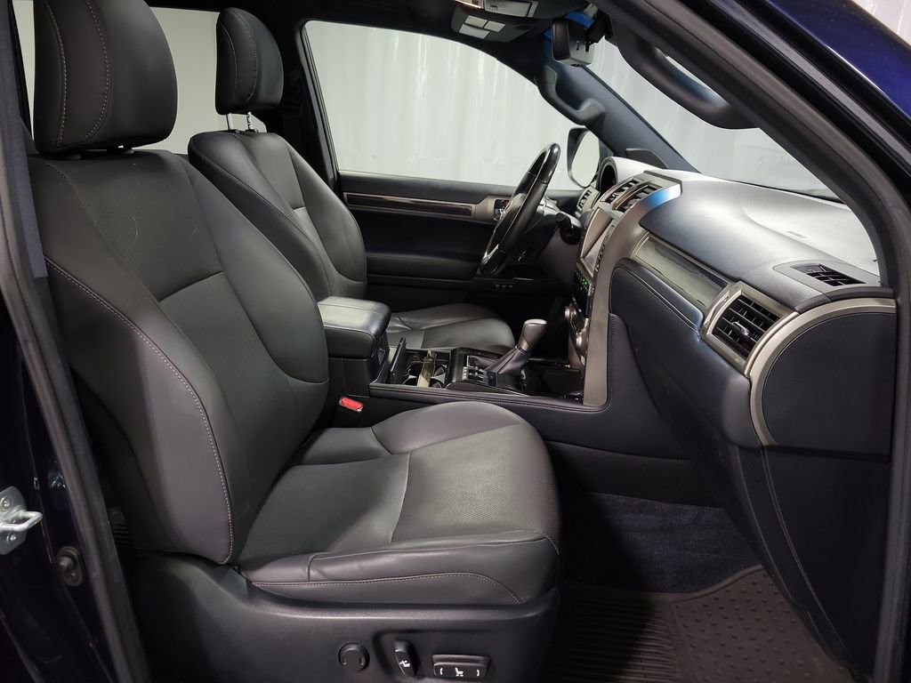 Used 2020 Lexus GX 460 Premium image 30