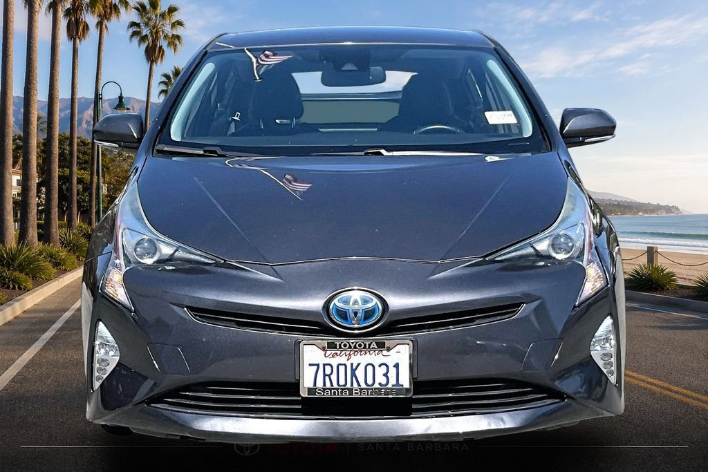 Used 2016 Toyota Prius Four Touring w/ Preferred Accessory Package FWD image 2