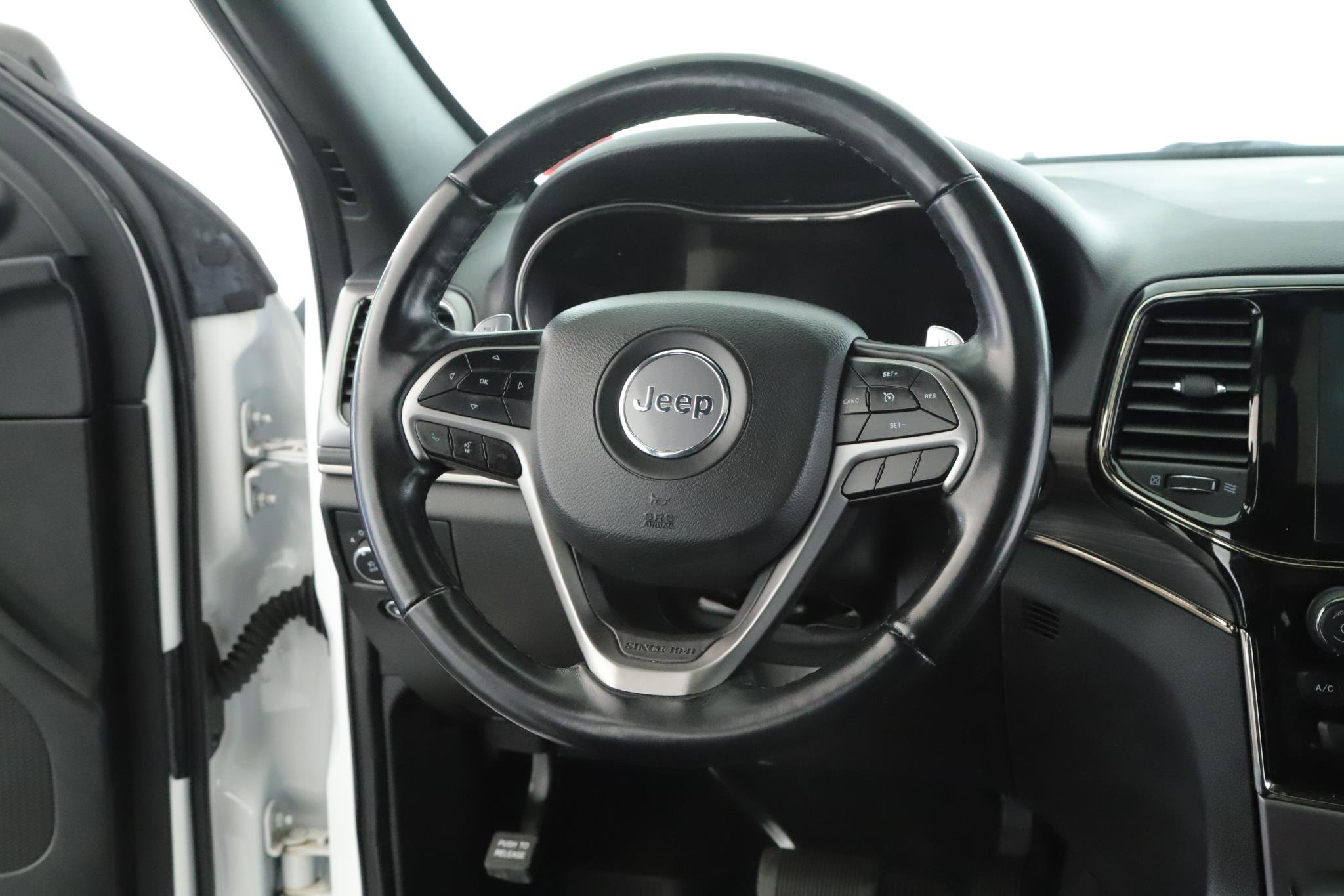 Certified 2021 Jeep Grand Cherokee Limited X image 5