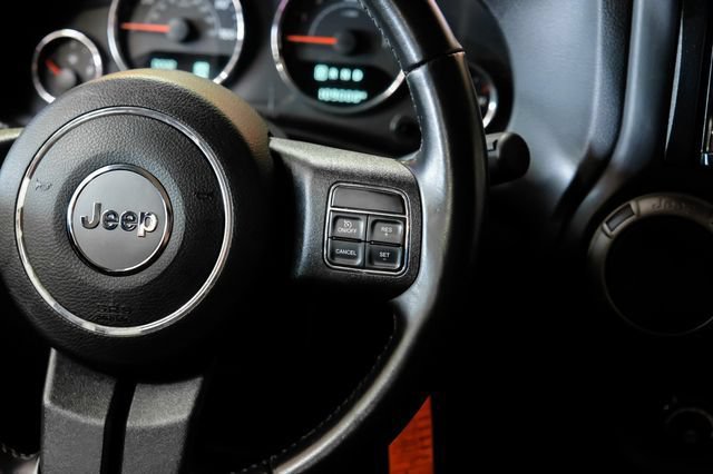 Used 2017 Jeep Wrangler Unlimited Sport AWD/4WD image 17