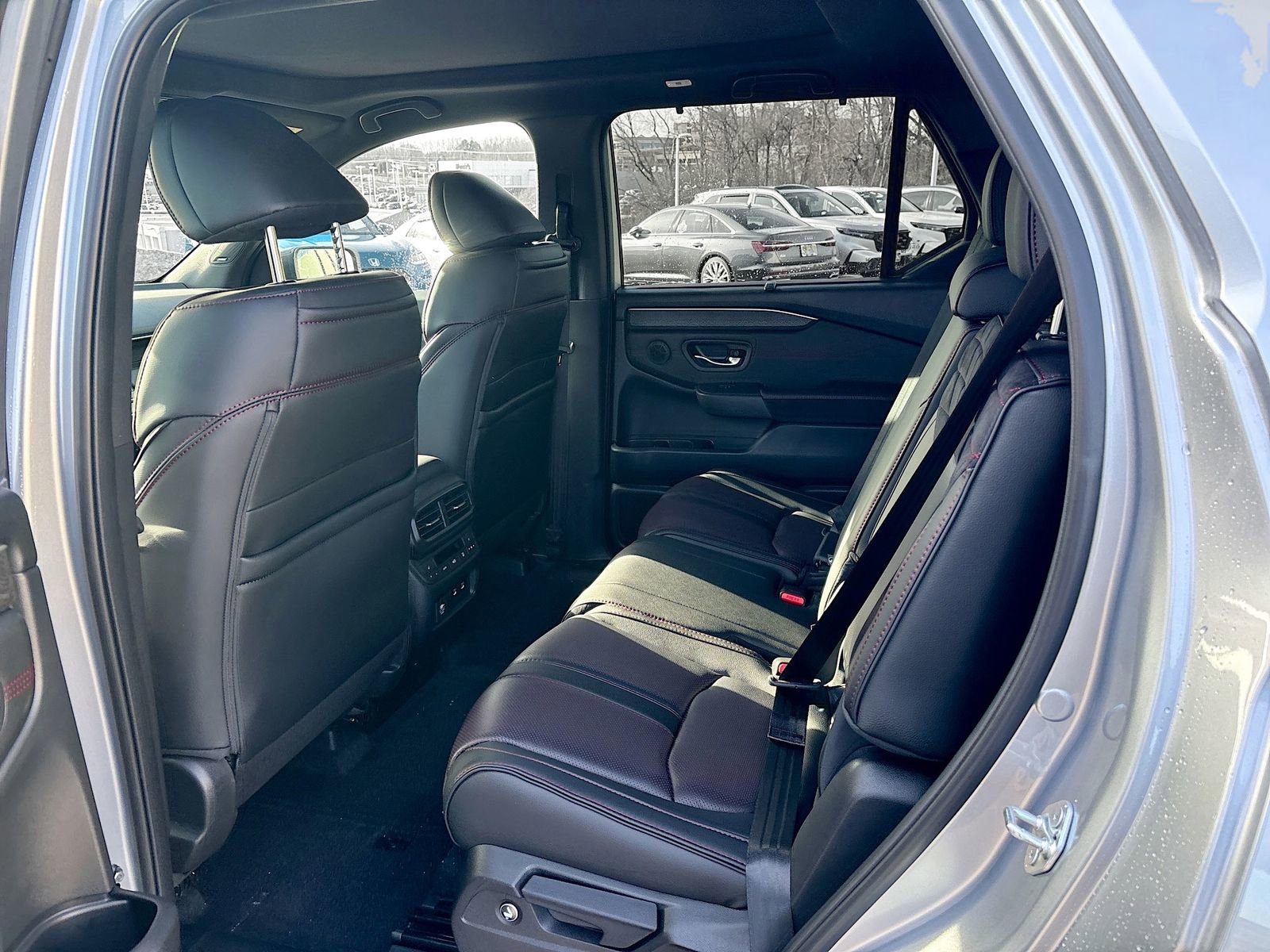 New 2026 Honda Pilot Black Edition image 5