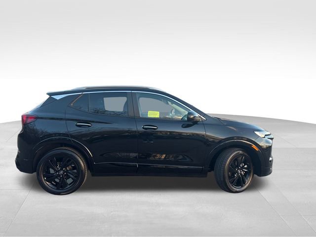 Used 2024 Buick Encore GX Sport Touring image 15