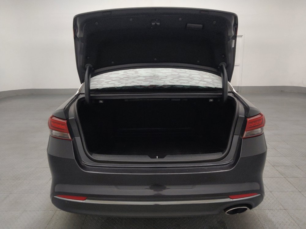 Used 2018 Kia Optima S w/ Panoramic Sunroof Package FWD image 29