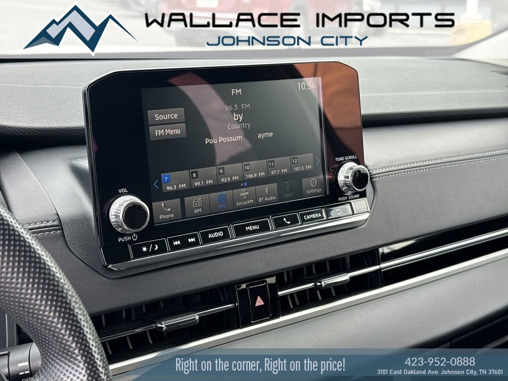 Used 2024 Mitsubishi Outlander ES AWD/4WD image 21