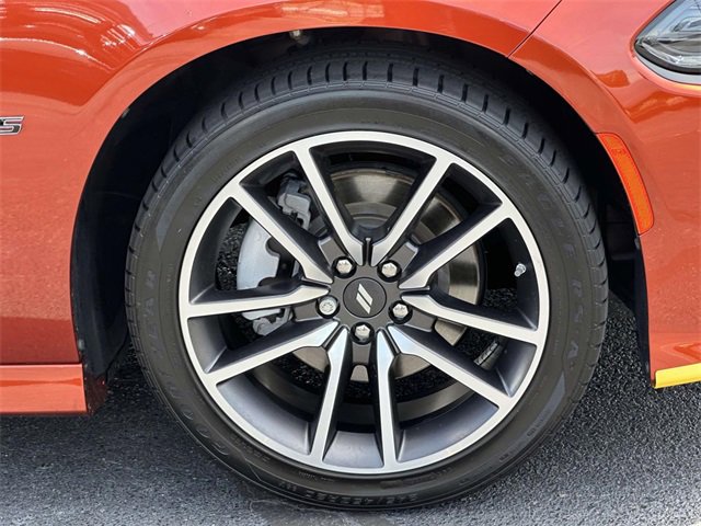 Used 2023 Dodge Charger R/T w/ Plus Group image 5