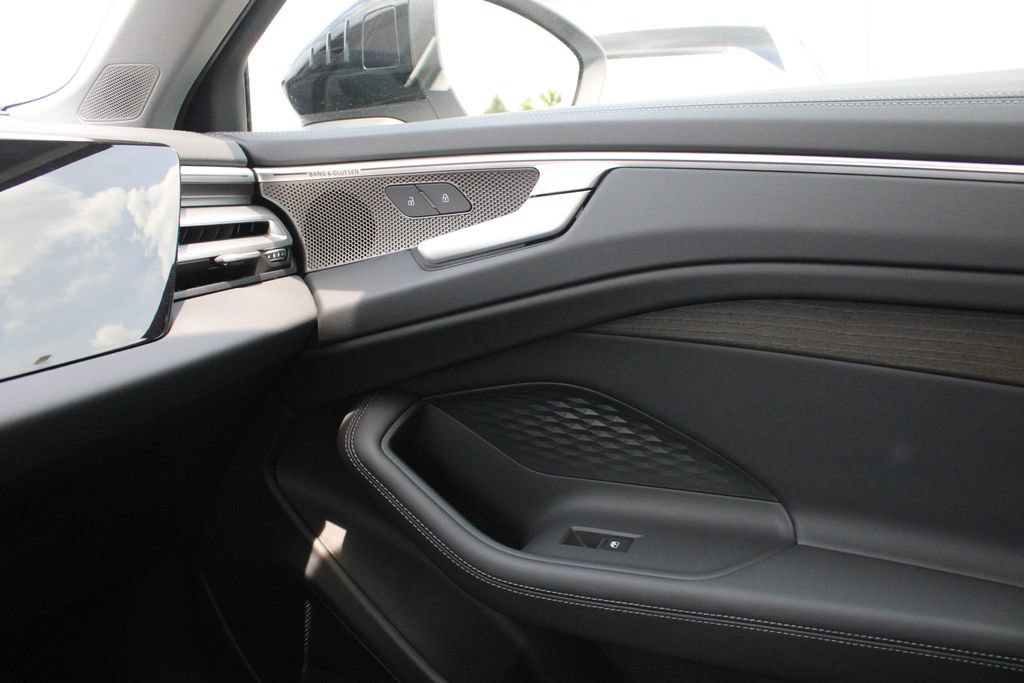 Used 2026 Audi A6 Premium Plus w/ Premium Plus Package AWD/4WD image 21
