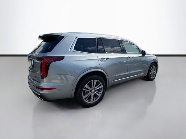 Certified 2025 Cadillac XT6 Premium Luxury w/ Technology Package AWD/4WD image 11