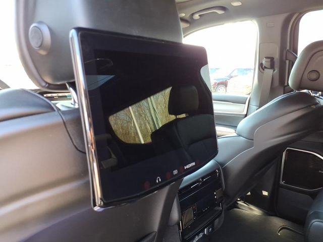 New 2026 Jeep Grand Wagoneer Limited image 9