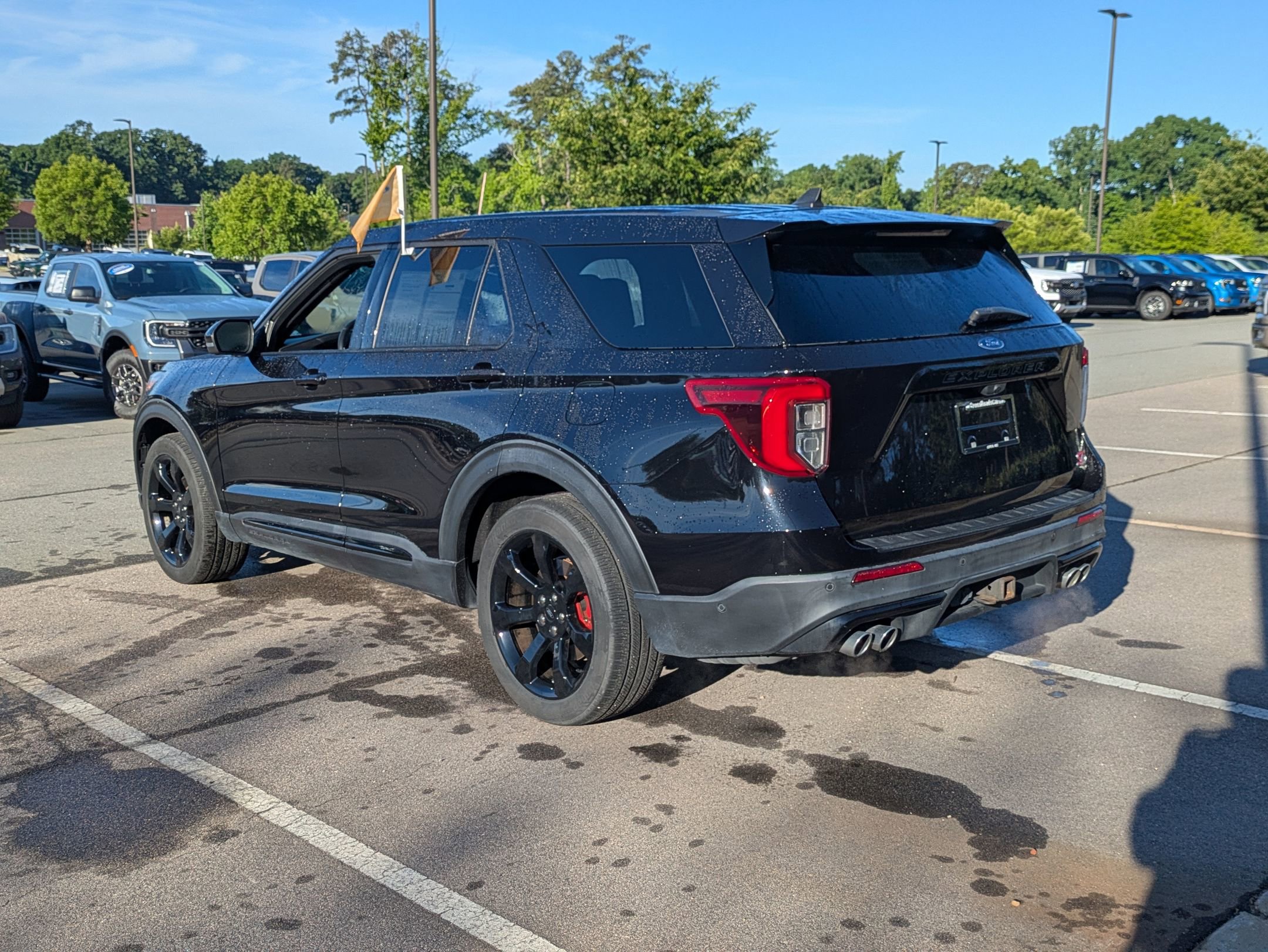 Used 2021 Ford Explorer ST w/ Equipment Group 401A AWD/4WD image 6