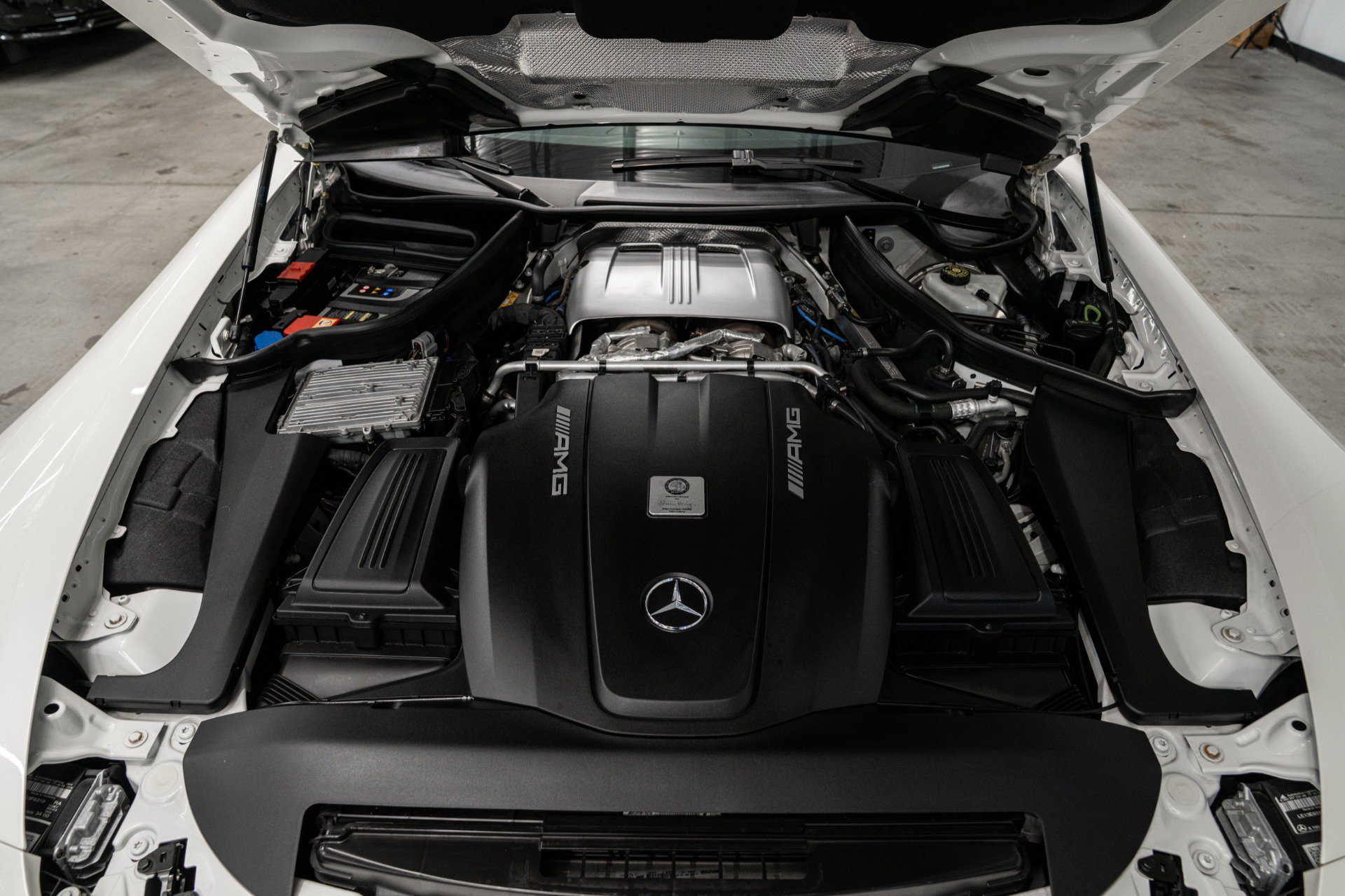 Used 2016 Mercedes-Benz AMG GT S image 11