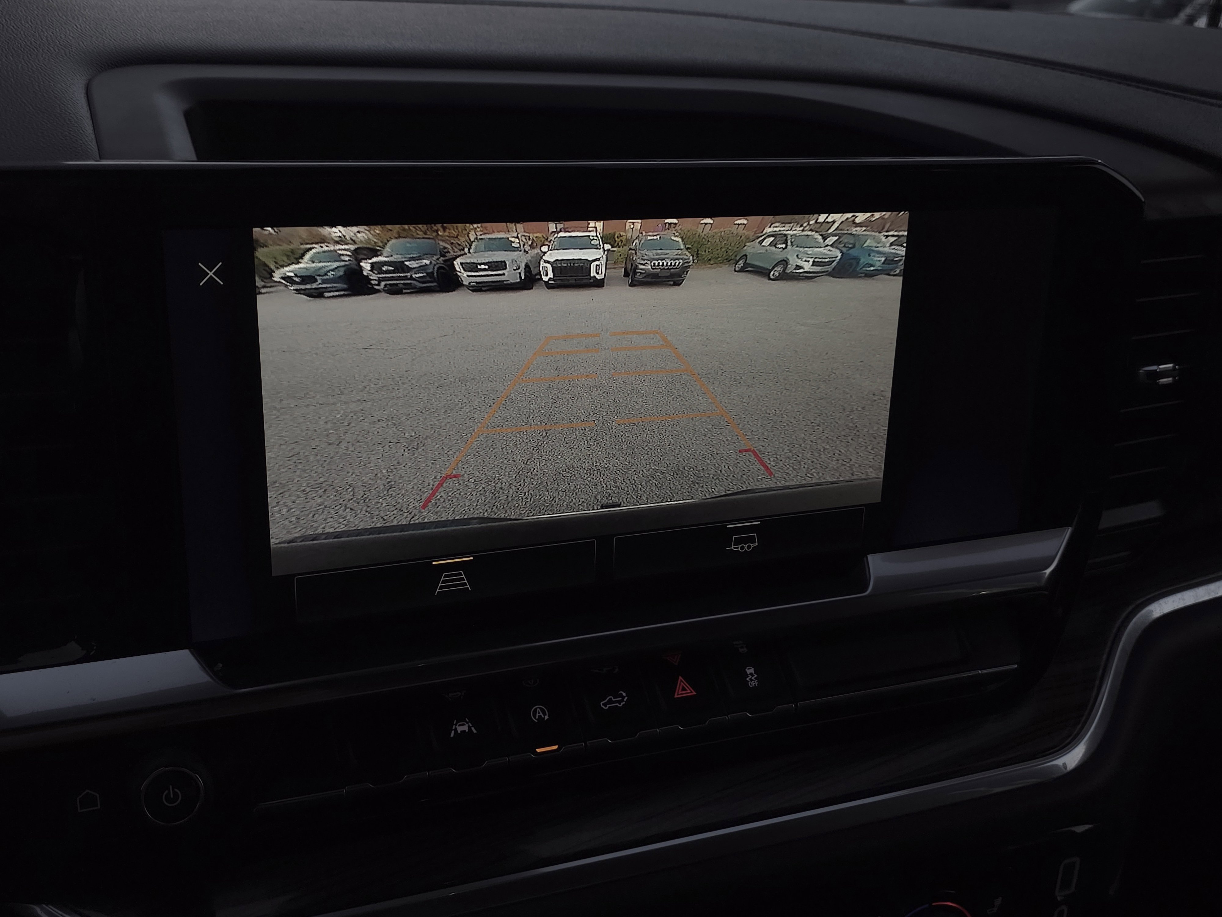 Used 2022 Chevrolet Silverado 1500 LT image 19