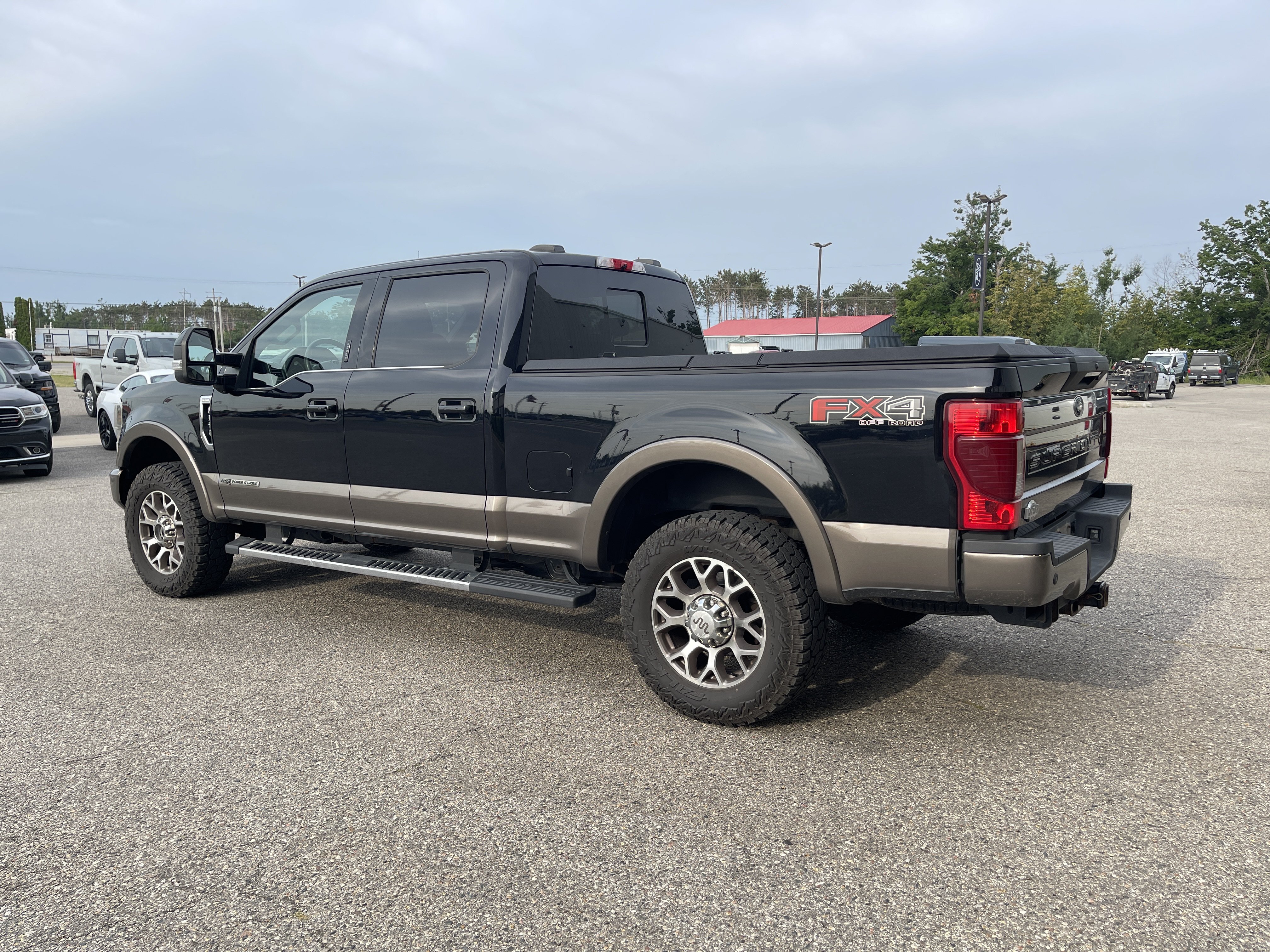 Used 2020 Ford F350 King Ranch w/ FX4 Off-Road Package AWD/4WD image 6