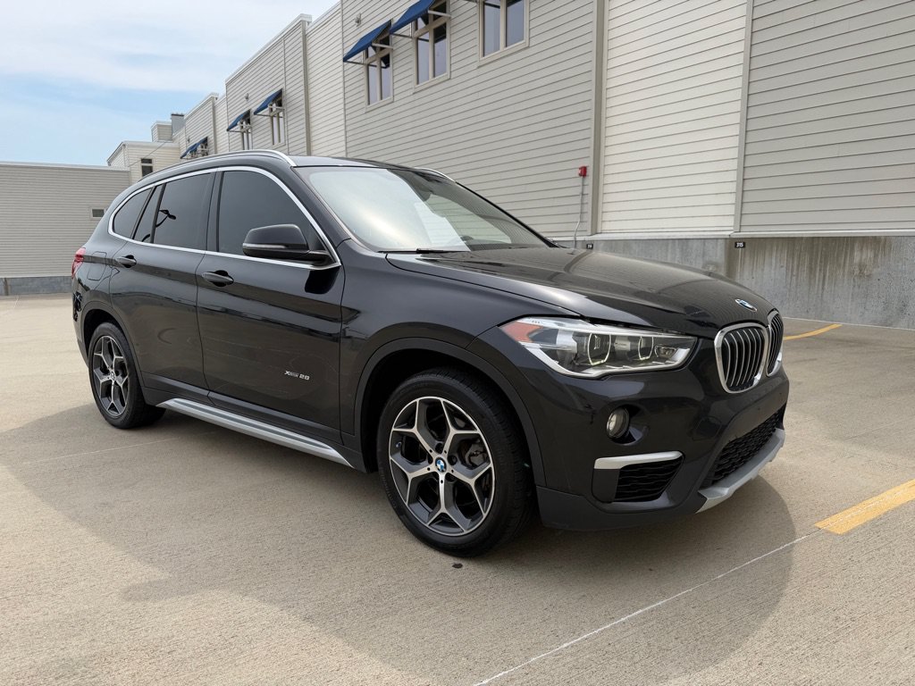 Used 2016 BMW X1 xDrive28i AWD/4WD image 1