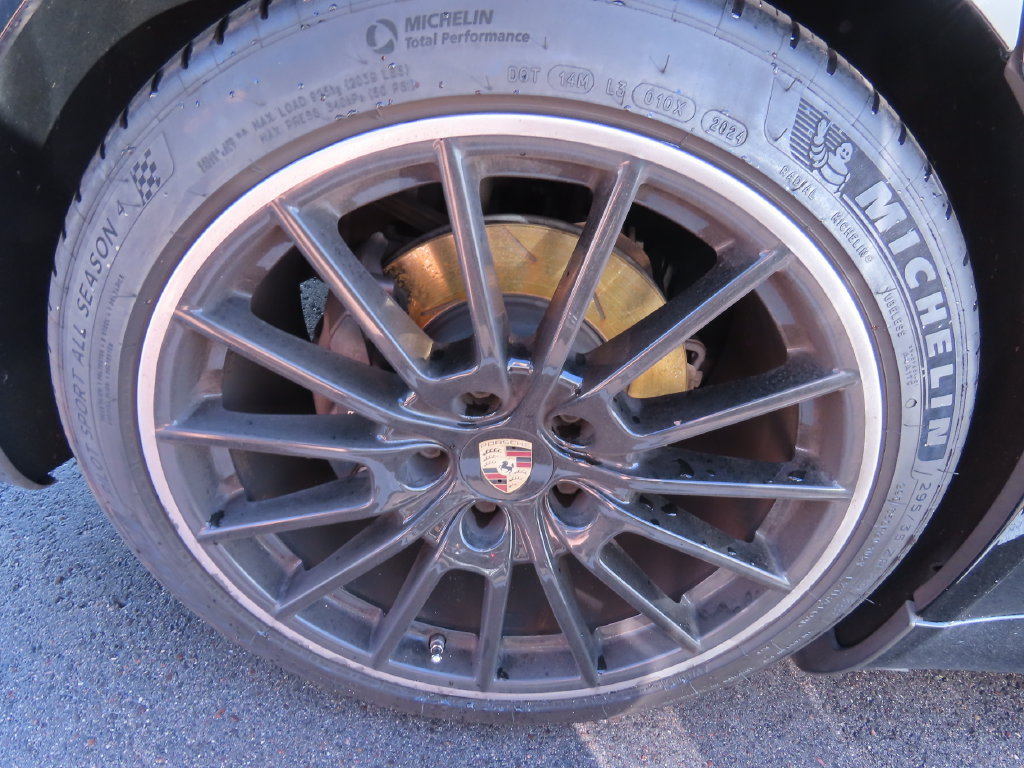 Used 2013 Porsche Panamera 4 image 17