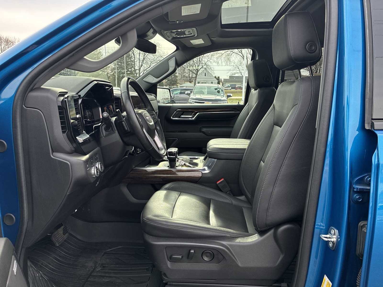 Certified 2024 GMC Sierra 1500 Elevation w/ Elevation Premium Package image 20