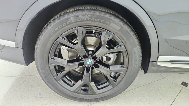 Used 2026 BMW X7 xDrive40i image 64