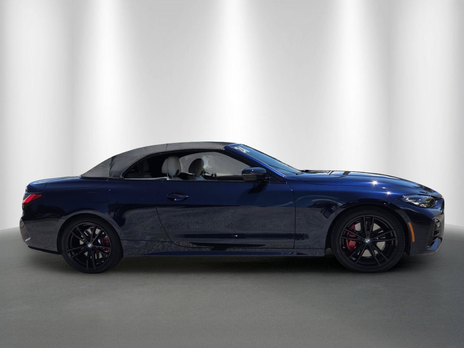 Used 2024 BMW M440i Convertible w/ Premium Package RWD image 8