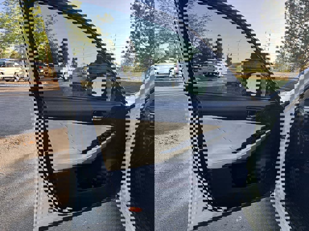 Used 2015 Lexus IS 250 AWD w/ Navigation System Package image 6