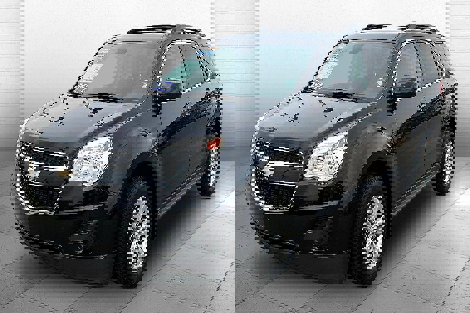 Used 2015 Chevrolet Equinox LT w/ Driver Convenience Package image 3